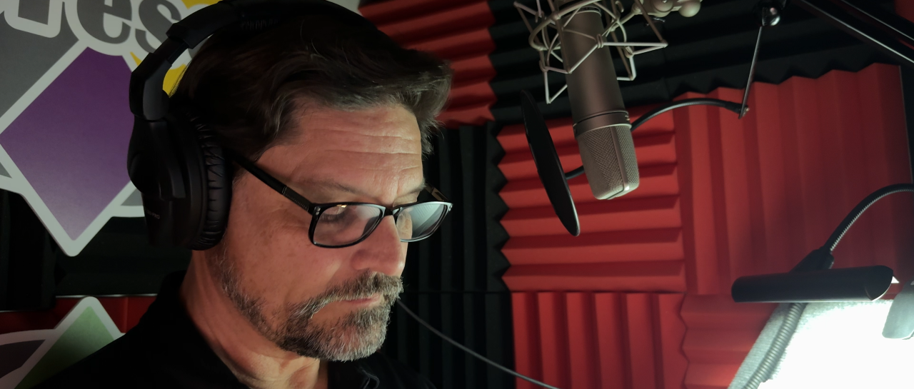 Mircea Oprea podcasts, voice-over and demo work. His voice style is positive, authoritative, trusting and calming, and is perfect for narration, instruction and demonstration.